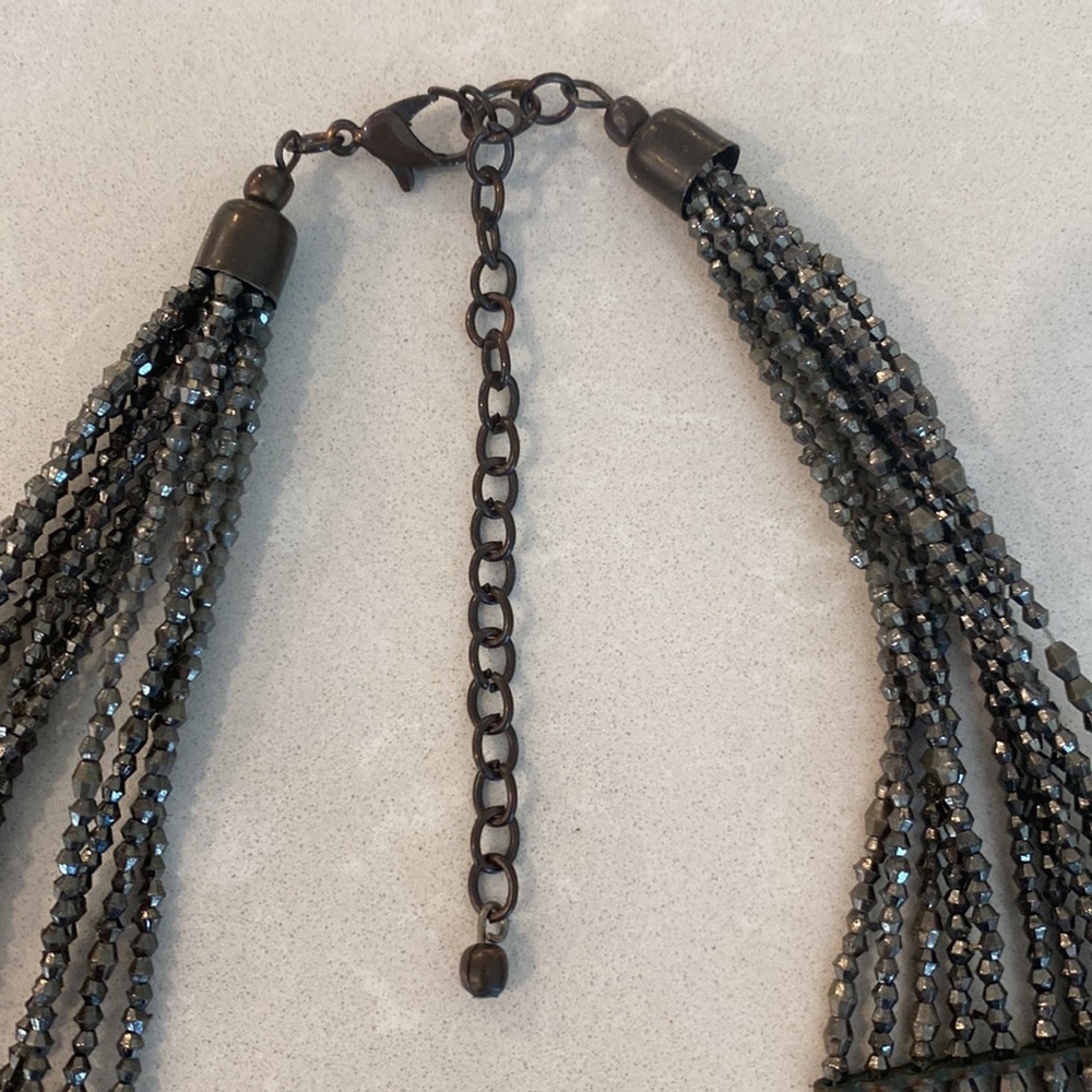 Diamond Pattern Beaded Statement Necklace Euc - image 6